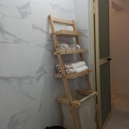 Pensión Visi *