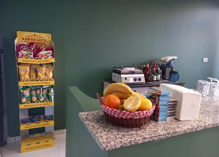 Visi Πανσιόν Baks-Rrjoll