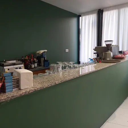 Visi Penzion Baks-Rrjoll
